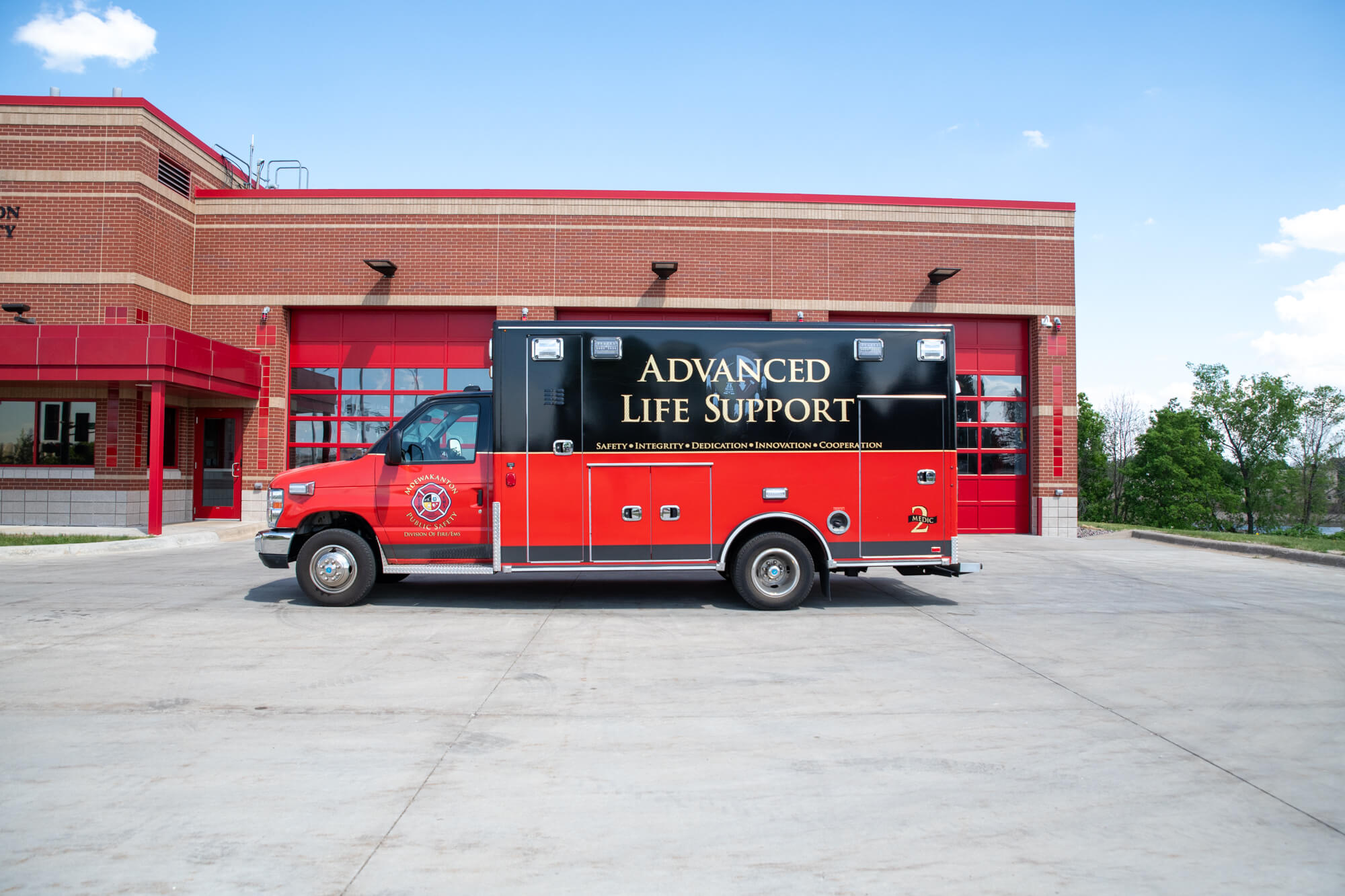 Medic 2